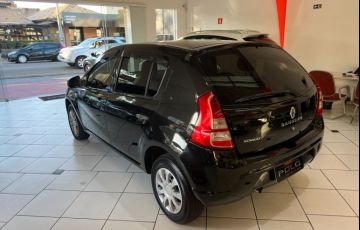 Renault Sandero 1.0 Authentique 16v - Foto #4