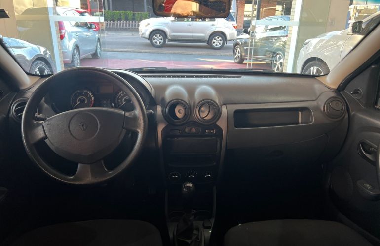 Renault Sandero 1.0 Authentique 16v - Foto #5