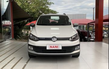 Volkswagen CrossFox 1.6 16v MSI (Flex) - Foto #2