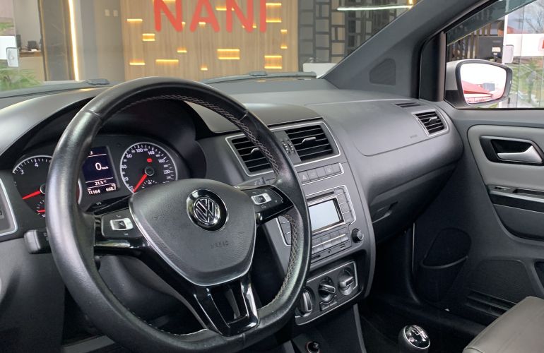 Volkswagen CrossFox 1.6 16v MSI (Flex) - Foto #3