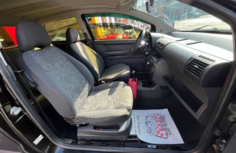 Volkswagen Fox 1.0 Mi Sportline 8v - Foto #7