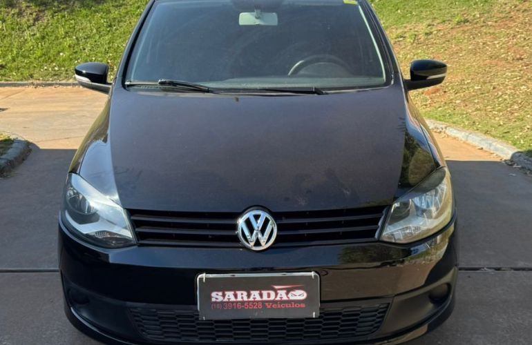 Volkswagen Fox 1.0 Mi 8v - Foto #1