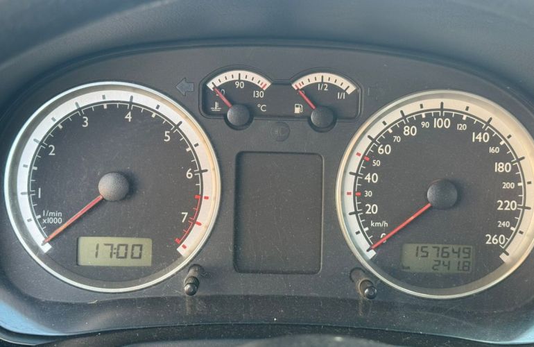 Volkswagen Golf 1.6 Mi Flash 8v - Foto #4