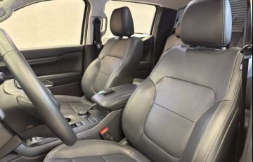 Ford Ranger 3.0 V6 Turbo CD Limited 4x4 - Foto #9