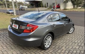 Honda Civic LXS 1.8 i-VTEC (Aut) (Flex) - Foto #4
