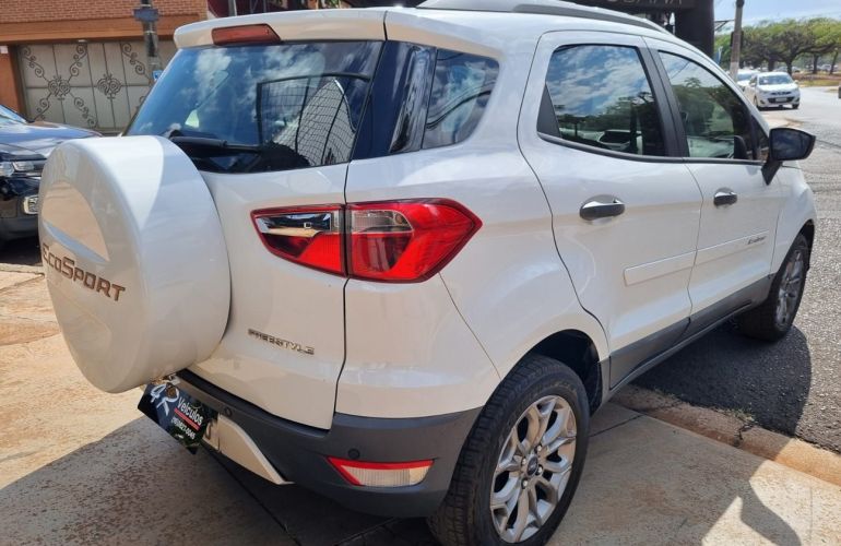 Ford Ecosport 1.6 Freestyle 16v - Foto #5