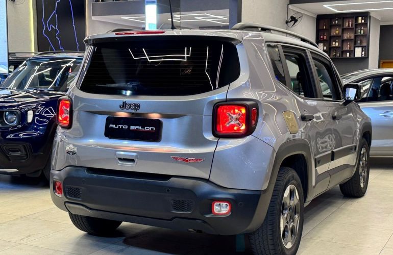 Jeep Renegade 1.8 16v - Foto #4