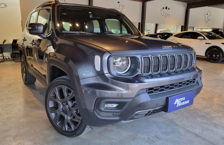 Jeep Renegade 1.3 T270 Turbo S 4x4 - Foto #1