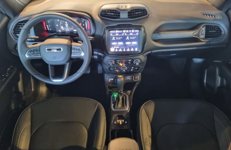 Jeep Renegade 1.3 T270 Turbo S 4x4 - Foto #4