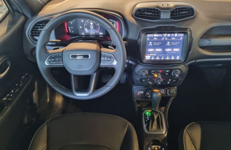 Jeep Renegade 1.3 T270 Turbo S 4x4 - Foto #5