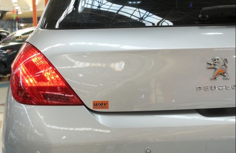 Peugeot 308 1.6 Active 16v - Foto #6