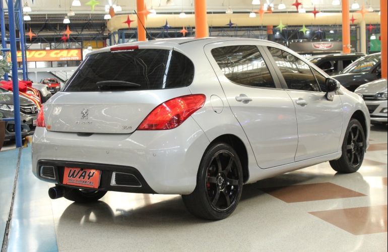 Peugeot 308 1.6 Active 16v - Foto #8