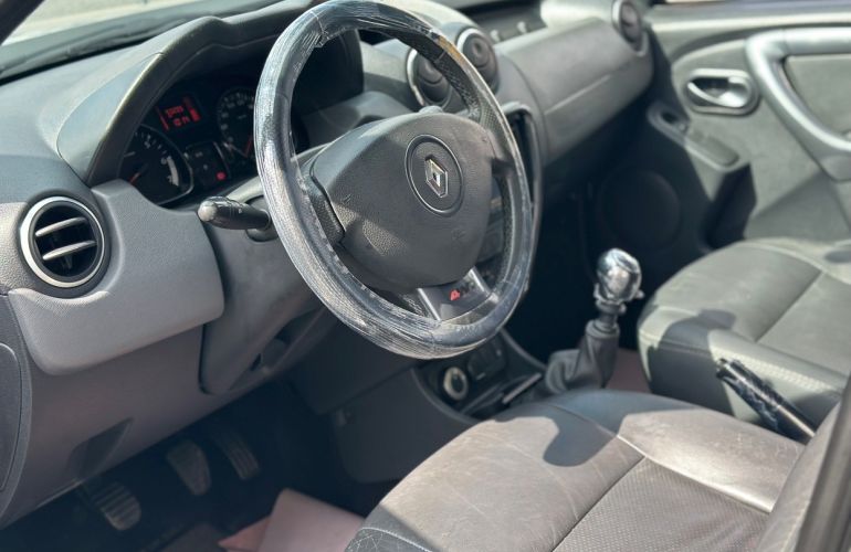 Renault Duster 2.0 Dynamique 4x4 16v - Foto #8