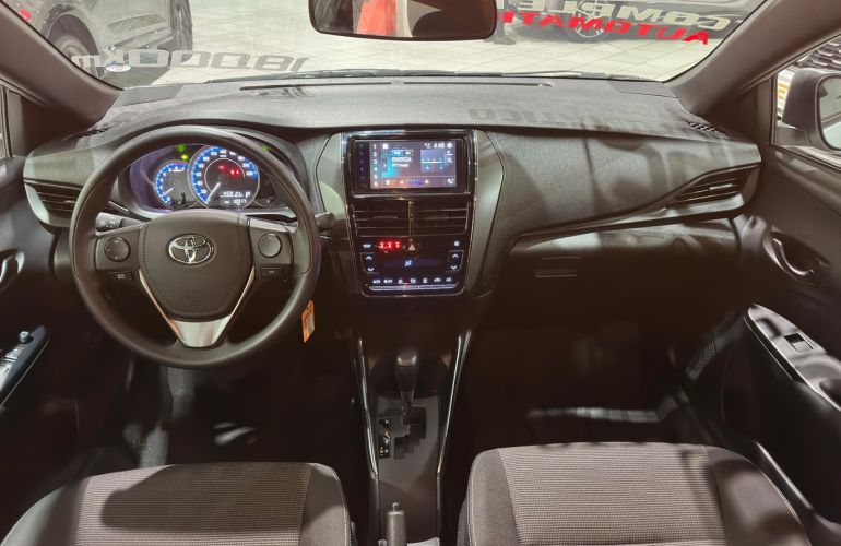 Toyota Yaris 1.5 16V Xl Multidrive - Foto #8