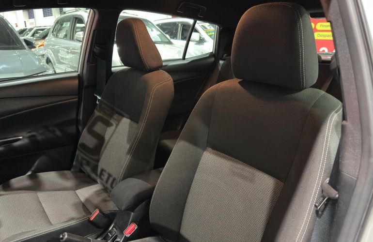 Toyota Yaris 1.5 16V Xl Multidrive - Foto #9