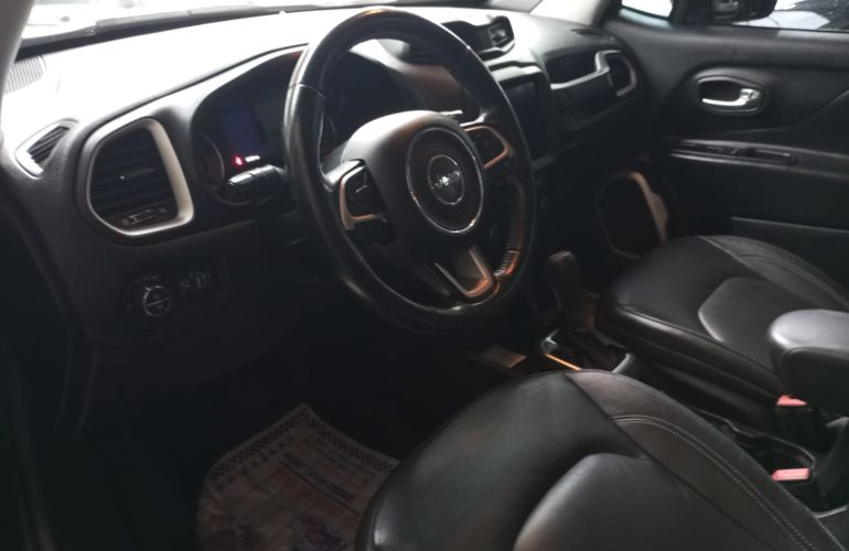Jeep Renegade 1.8 Longitude (Aut) - Foto #2