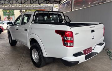 Mitsubishi L200 Triton 2.4 D GL 4WD - Foto #7