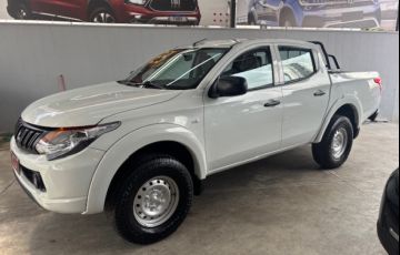 Mitsubishi L200 Triton 2.4 D GL 4WD - Foto #9
