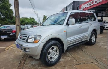 Mitsubishi Pajero 3.2 DI-D 4WD (Aut)