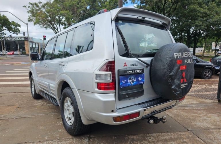 Mitsubishi Pajero 3.2 DI-D 4WD (Aut) - Foto #9