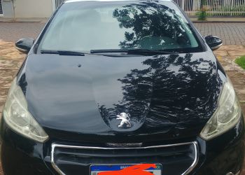 Peugeot 208 1.5 8V Allure (Flex) - Foto #9