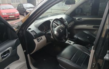Mitsubishi Pajero Dakar 3.2 HPE 4WD (Aut)