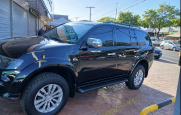 Mitsubishi Pajero Dakar 3.2 HPE 4WD (Aut) - Foto #3