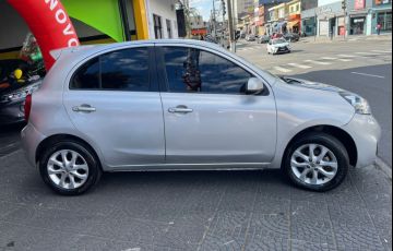Nissan March 1.0 SV 12v - Foto #5