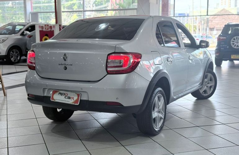 Renault Logan 1.6 16V Sce Zen - Foto #6