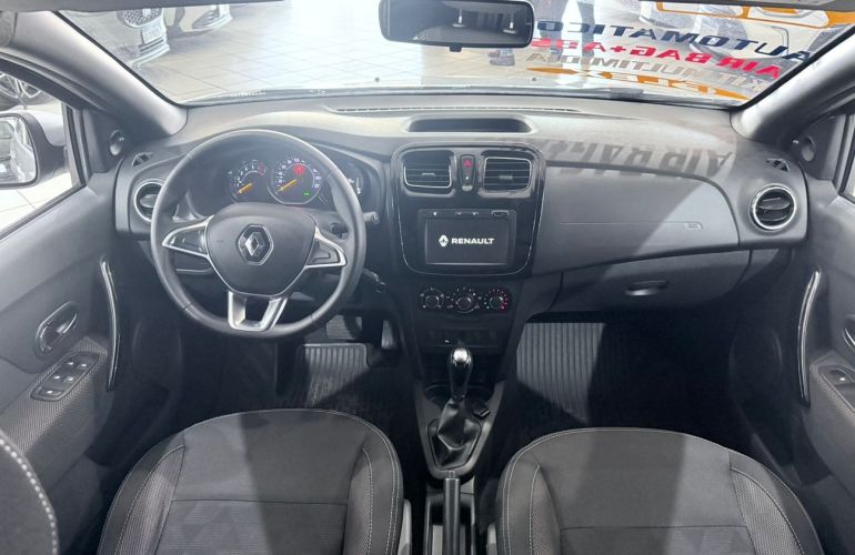 Renault Logan 1.6 16V Sce Zen - Foto #9