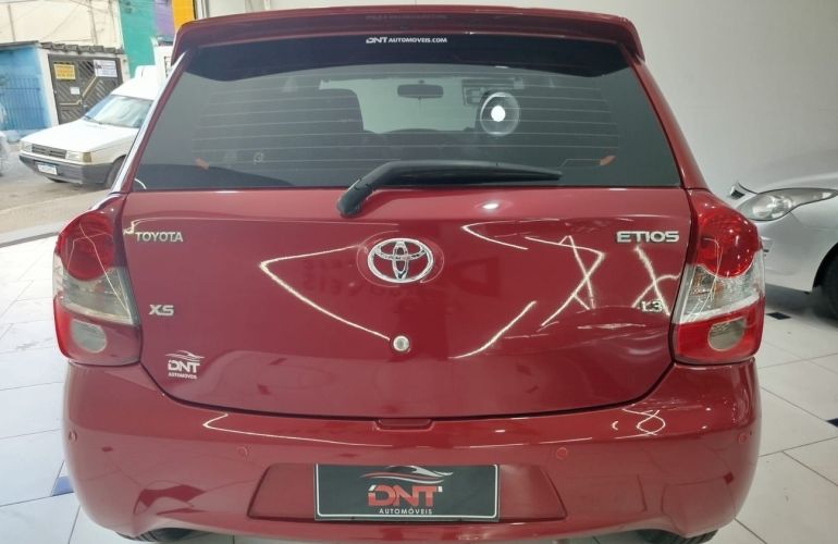 Toyota Etios 1.3 Xs 16v - Foto #5