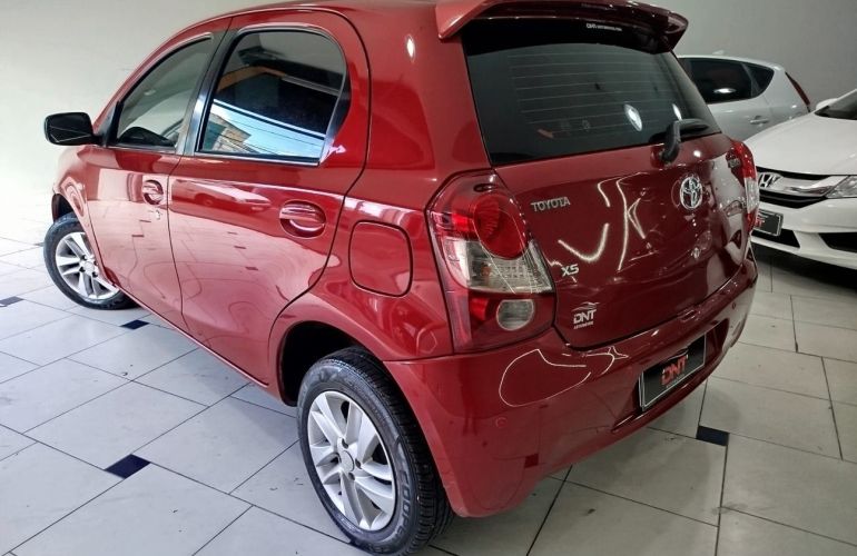 Toyota Etios 1.3 Xs 16v - Foto #6