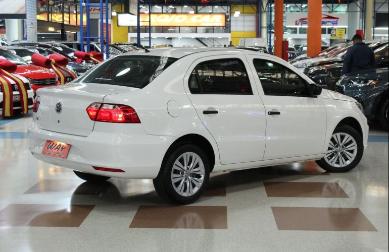 Volkswagen Voyage 1.0 12v MPi Total - Foto #2