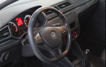 Volkswagen Voyage 1.0 12v MPi Total - Foto #4