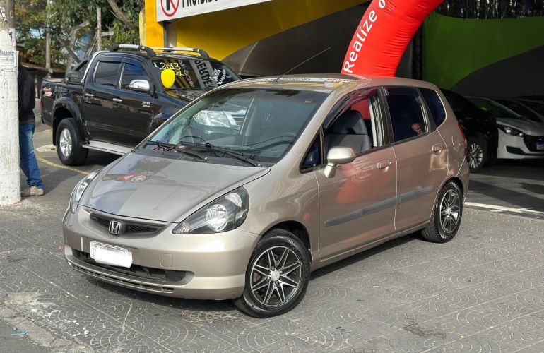Honda Fit 1.4 LX 8v - Foto #1