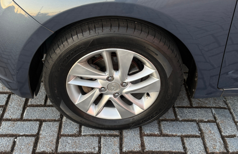Hyundai HB20S 1.6 Premium (Aut) - Foto #4