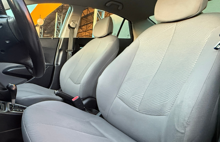 Hyundai HB20S 1.6 Premium (Aut) - Foto #7