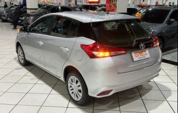 Toyota Yaris 1.5 16V Xl Multidrive - Foto #2