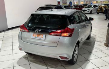 Toyota Yaris 1.5 16V Xl Multidrive - Foto #4