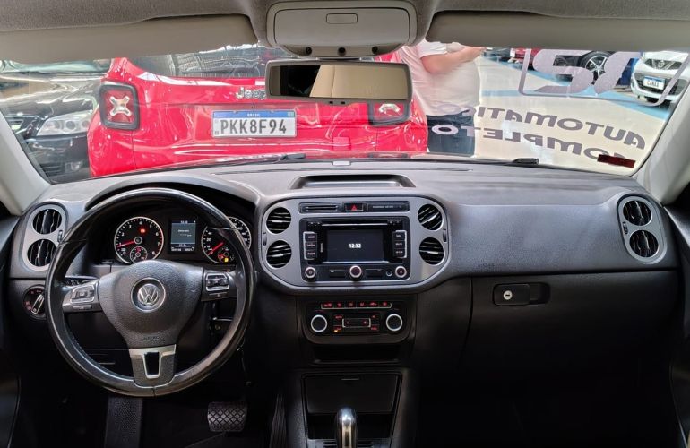 Volkswagen Tiguan 2.0 TSi 16V Turbo - Foto #9