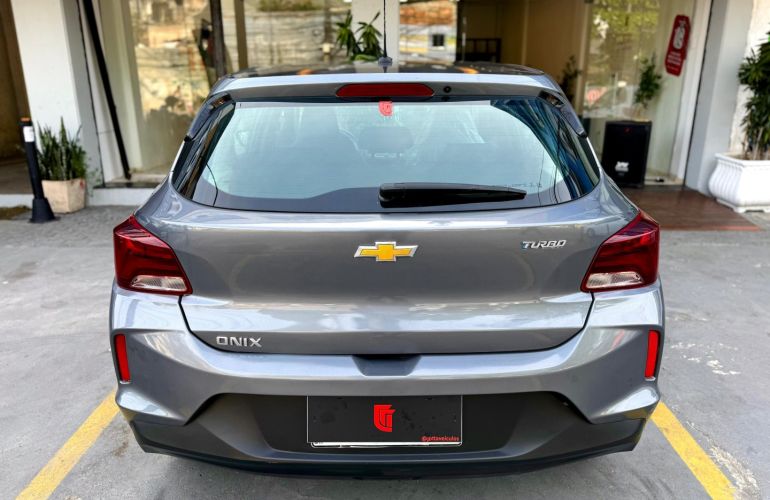 Chevrolet Onix 1.0 Turbo Flex Automático - Foto #4