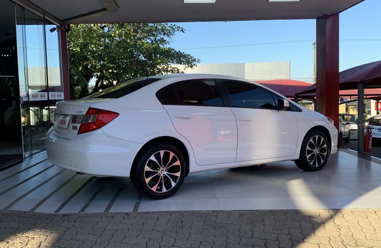 Honda Civic LXR 2.0 i-VTEC (Aut) (Flex) - Foto #4