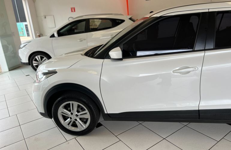 Nissan Kicks 1.6 16V Active - Foto #3