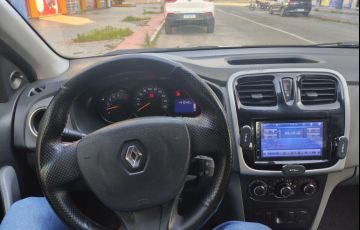 Renault Logan Expression 1.6 16V SCe (Flex) - Foto #9