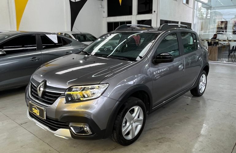 Renault Sandero Stepway 1.0 Zen - Foto #2