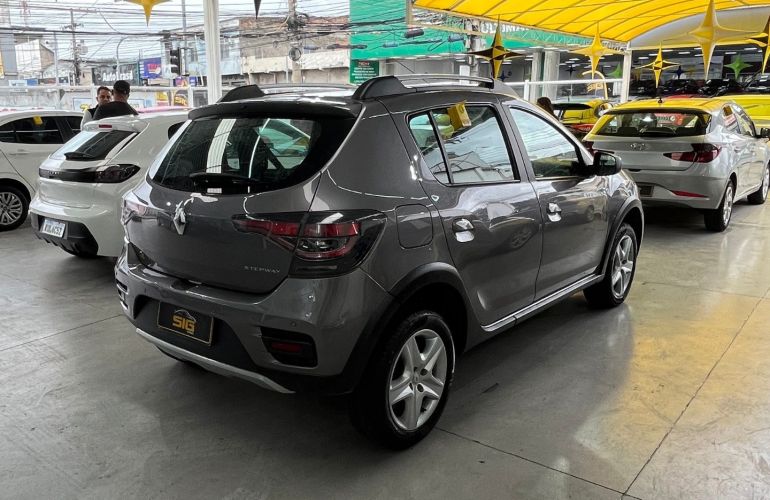 Renault Sandero Stepway 1.0 Zen - Foto #5