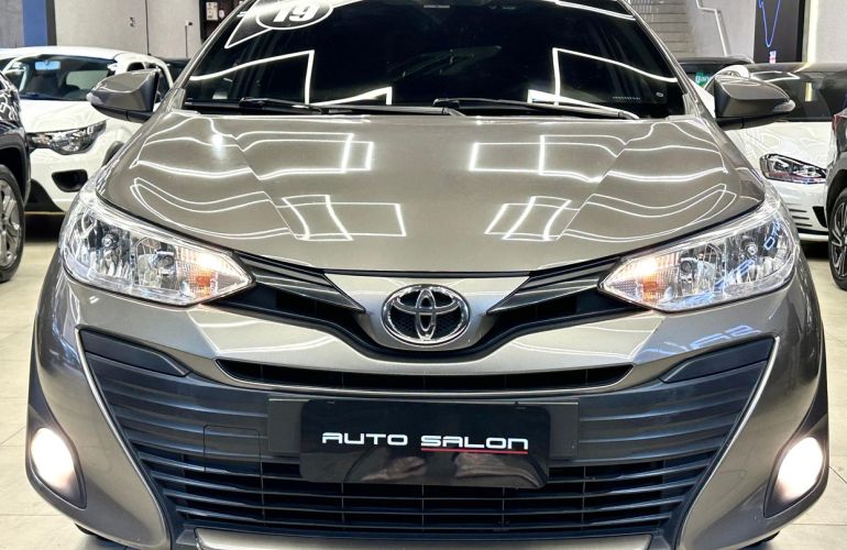 Toyota Yaris 1.5 16V Sedan Xl Live Multidrive - Foto #2