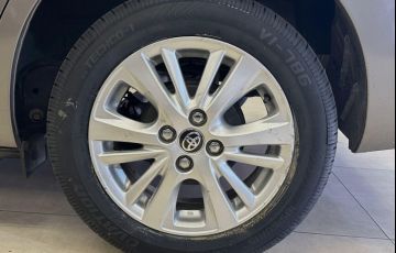 Toyota Yaris 1.5 16V Sedan Xl Live Multidrive - Foto #8