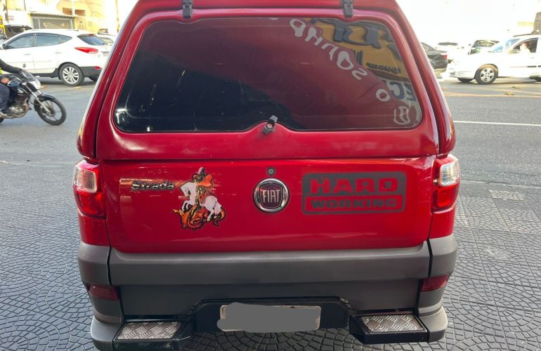 Fiat Strada 1.4 MPi Hard Working CD 8v - Foto #6