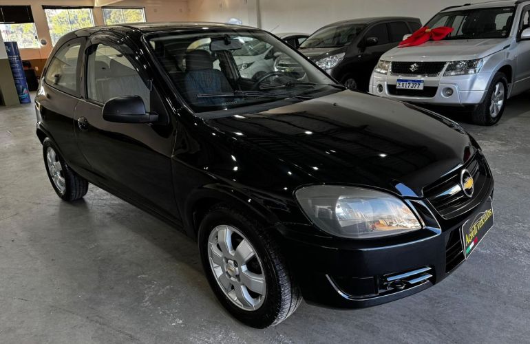 Chevrolet Celta 1.0 MPFi Vhce Spirit 8V Flex 2p Manual - Foto #2